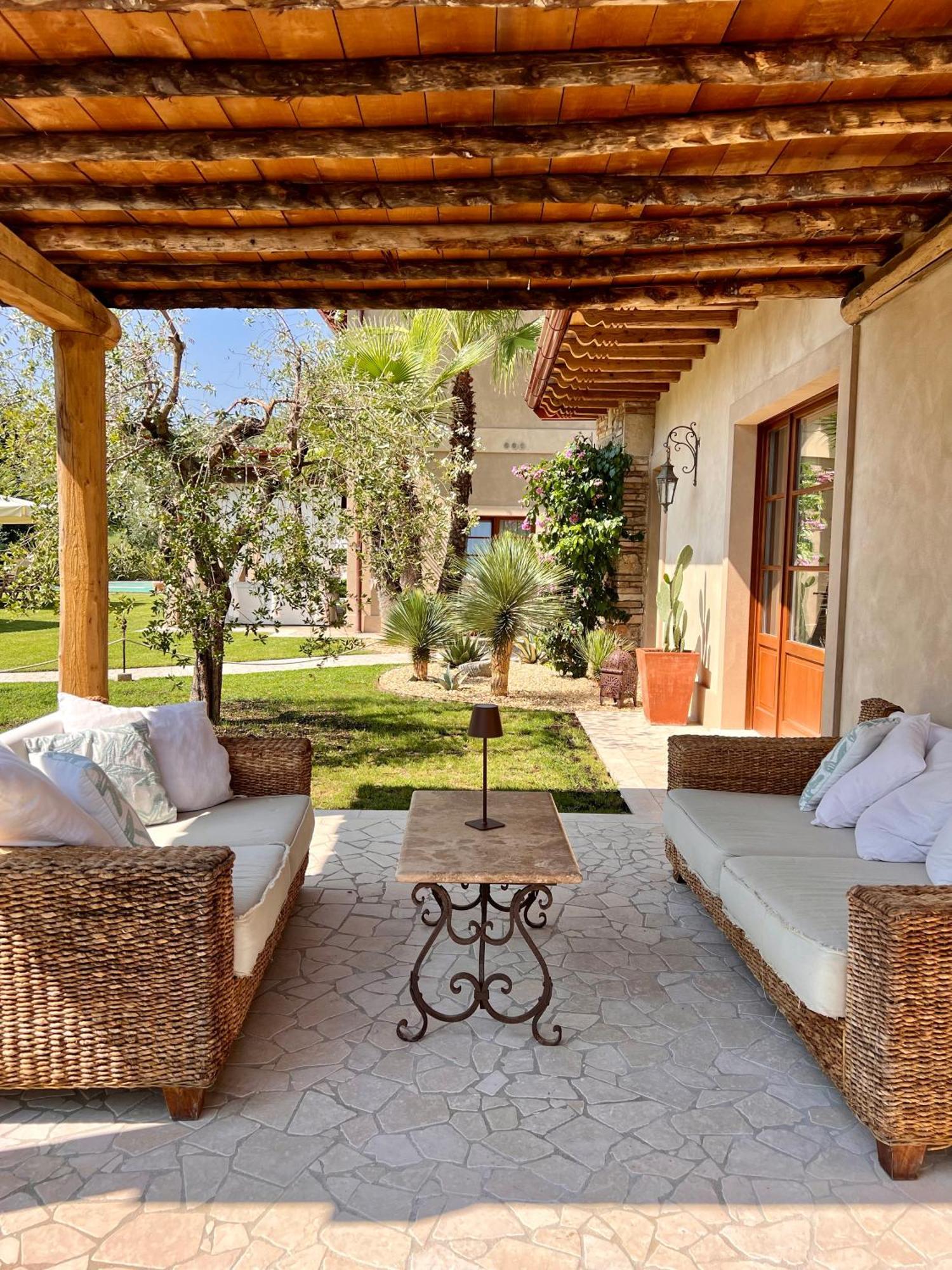 Villa Mario Resort Saló Exterior foto