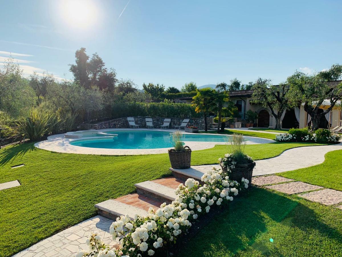 Villa Mario Resort Saló Exterior foto